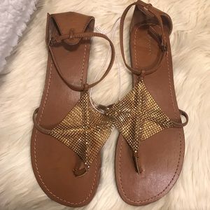 (S4) Tan Sandals With Gold Detail